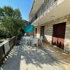 Kuća na prodaju u Lastvi Grbaljskoj – 250 m² na placu od 2.600 m² uz magistralu Budva–Tivat